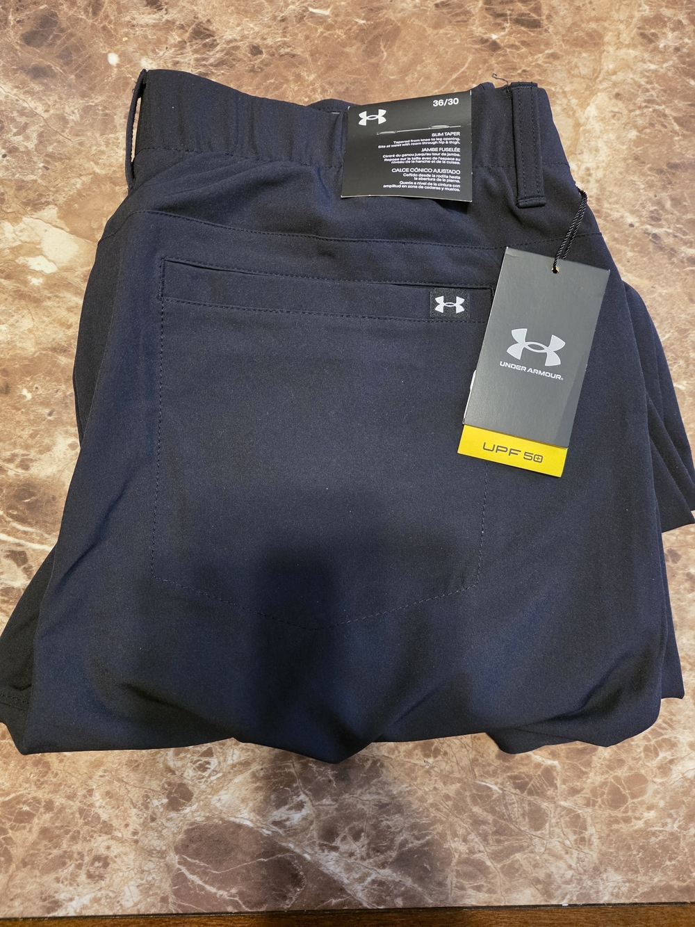 Under Armour Men’s Black Athletic pants with Logo Tag